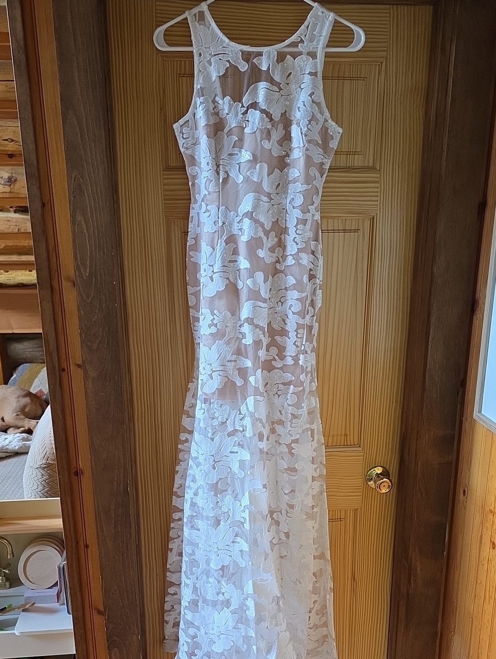 Lulu's White Floral Lace Sleeveless Wedding Gown NWOT